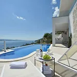 5 Stars 2 Bedrooms Blue Dream Village Croatia