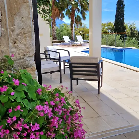 5 Stars 2 Bedrooms Blue Dream Village Croatia Pisak