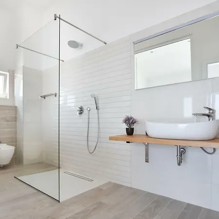 5 Stars 2 Bedrooms Blue Dream Village Croatia Willa