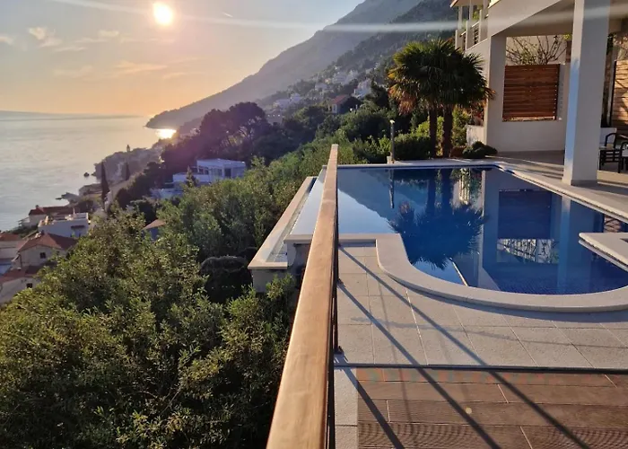 5 Stars 2 Bedrooms Blue Dream Village Croatia Vila