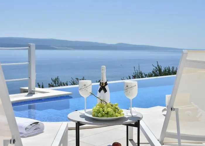 5 Stars 2 Bedrooms Blue Dream Village Croatia Vila